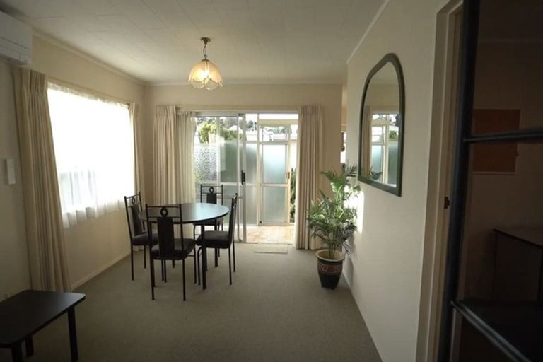 Photo of property in 3b Naumai Place, Spotswood, New Plymouth, 4310