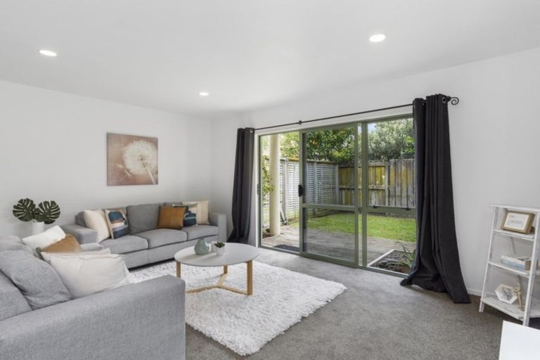 Photo of property in 10 Dalton Drive, Papamoa Beach, Papamoa, 3118