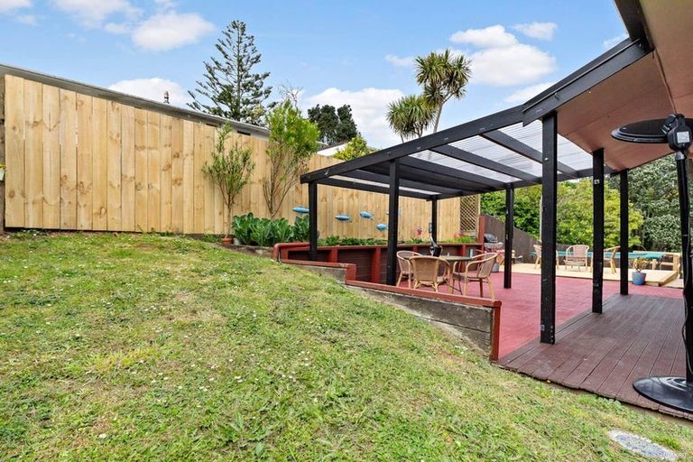 Photo of property in 2/40 Beaudine Avenue, Glenfield, Auckland, 0629