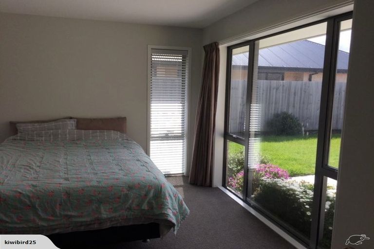 Photo of property in 34 Whincops Road, Halswell, Christchurch, 8025