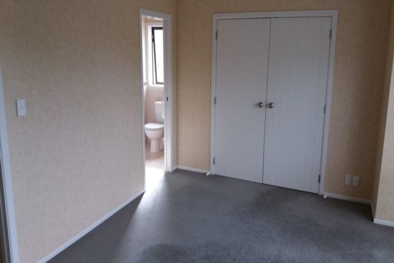 Photo of property in 62 Huntington Drive, Huntington Park, Auckland, 2013