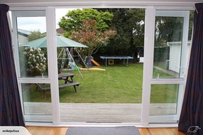 Photo of property in 255 Weston Road, Mairehau, Christchurch, 8052