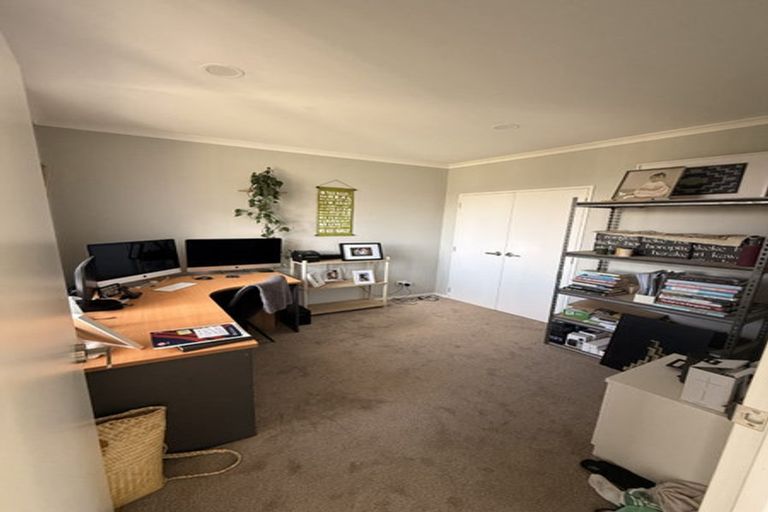 Photo of property in 9 Miharo Crescent, Flagstaff, Hamilton, 3210