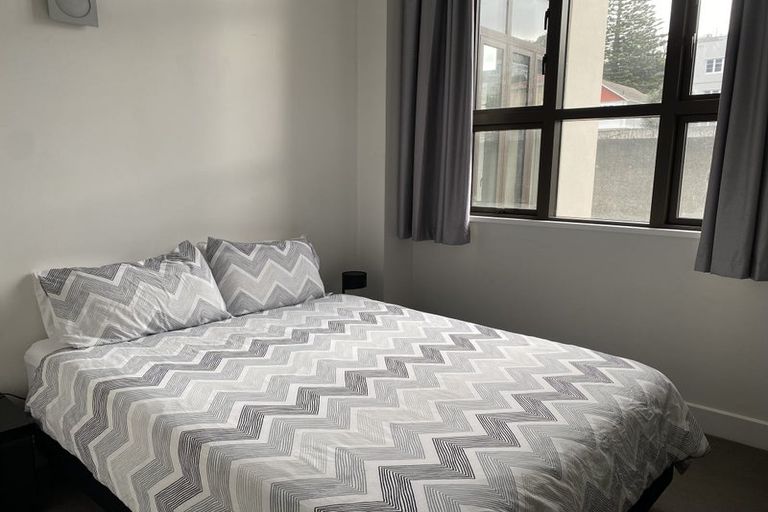 Photo of property in Augusta Apartments, 10/254 Willis Street, Te Aro, Wellington, 6011