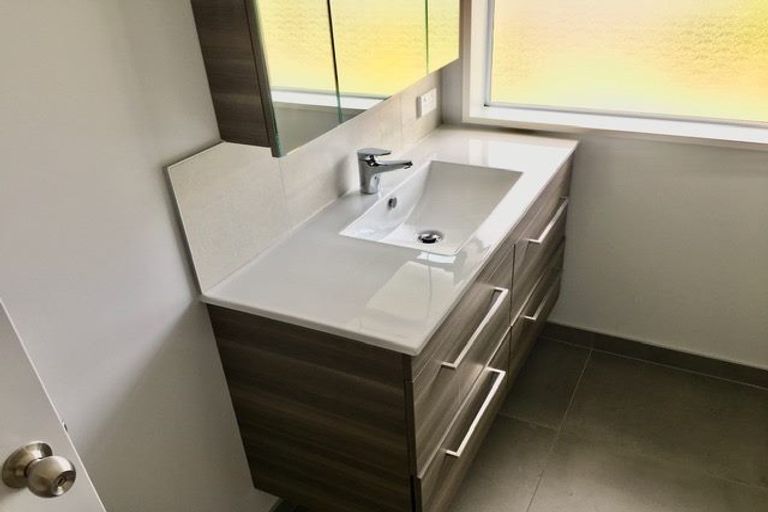 Photo of property in 2 Mountain View Place, Leeston, 7632