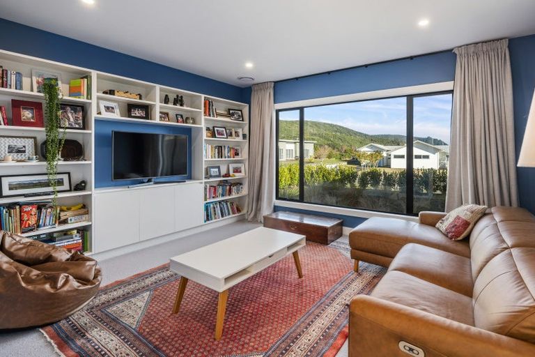 Photo of property in 11 Bodes Lane, Kinloch, Taupo, 3377