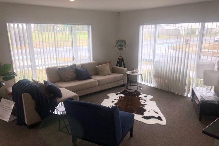 Photo of property in 84 Arion Road, Takanini, 2112