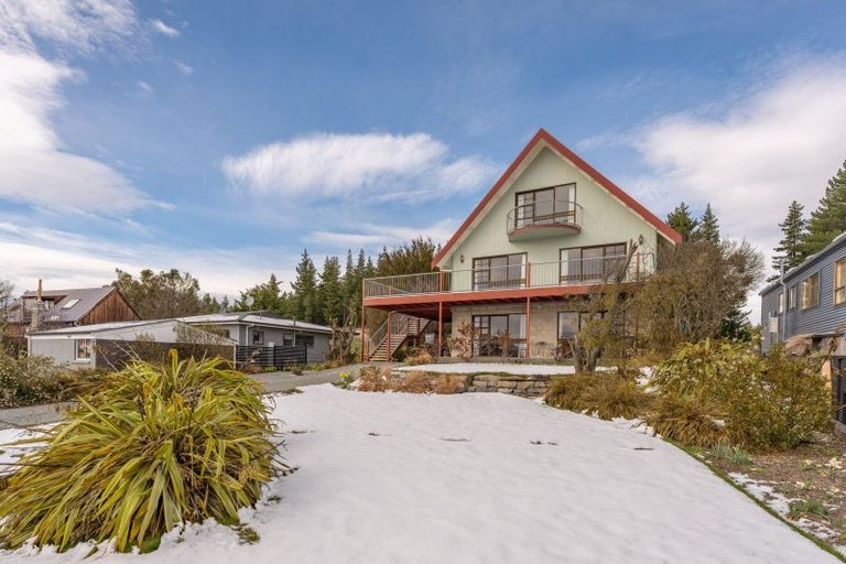 Photo of property in 36 Murray Place, Lake Tekapo, 7999