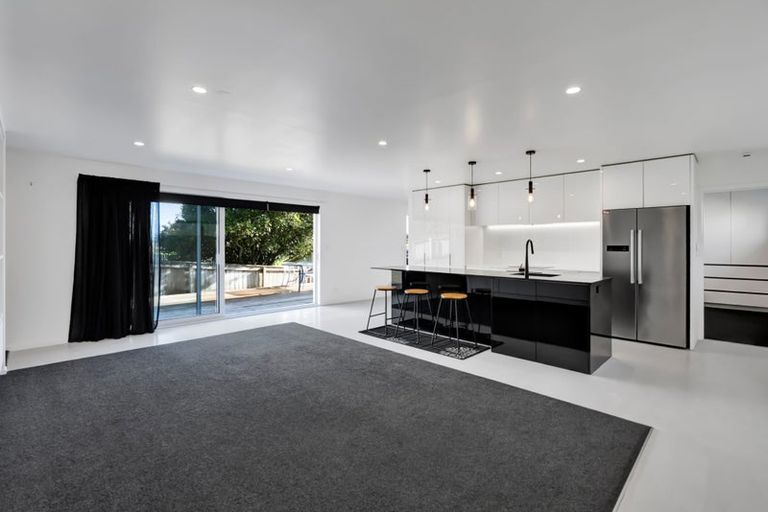 Photo of property in 79a Pohutukawa Place, Bell Block, New Plymouth, 4312