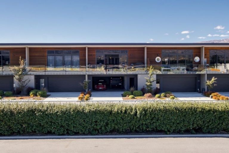 Photo of property in 7 Pit Lane, Cromwell, 9384