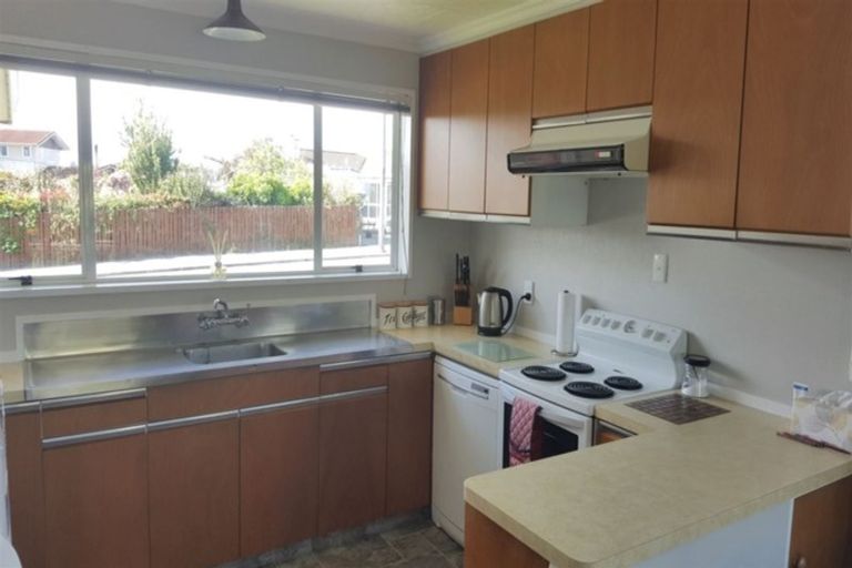 Photo of property in 11 Oxford Street, Waimate, 7924