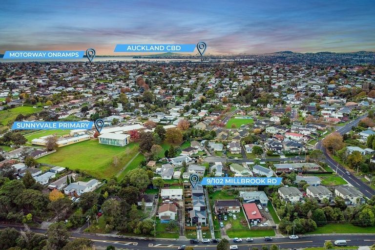 Photo of property in 9/102 Millbrook Road, Sunnyvale, Auckland, 0612