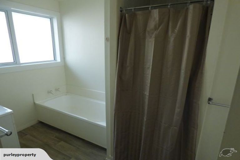 Photo of property in 2/26 Hanrahan Street, Upper Riccarton, Christchurch, 8041