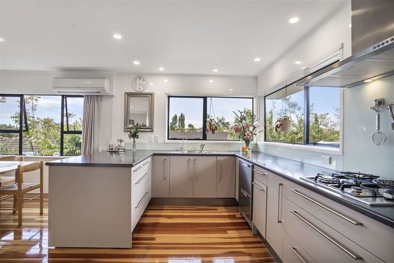 Photo of property in 50 O'halloran Road, Howick, Auckland, 2014