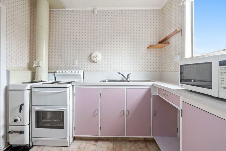 Photo of property in 18 Runuku Grove, Turangi, 3334