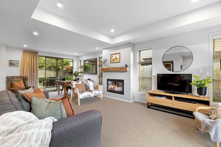 Photo of property in 37 Cheltenham Road, Lower Shotover, Queenstown, 9304