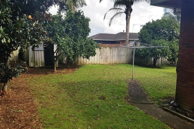 Photo of property in 1/66 Beach Road, Pahurehure, Papakura, 2113