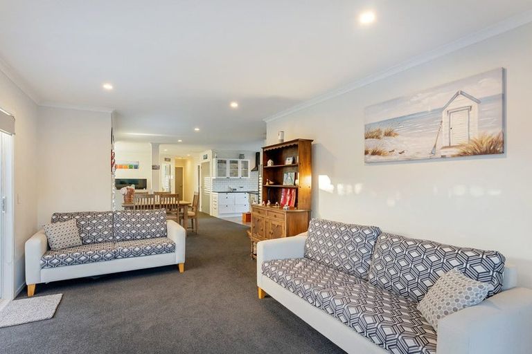 Photo of property in 7 Te Wiremu Lane, Otaki, 5512