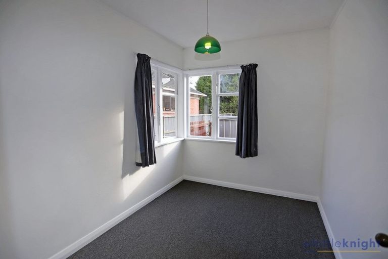 Photo of property in 1/4 Puna Street, Riccarton, Christchurch, 8041
