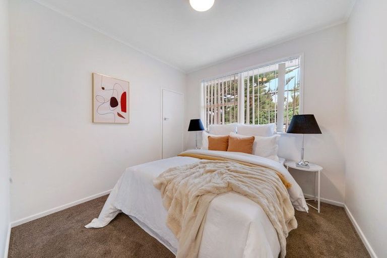 Photo of property in 37 Hokianga Street, Mangere East, Auckland, 2024