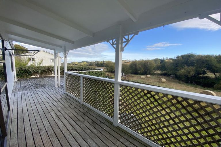 Photo of property in 638 Kahikatea Flat Road, Waitoki, Kaukapakapa, 0871