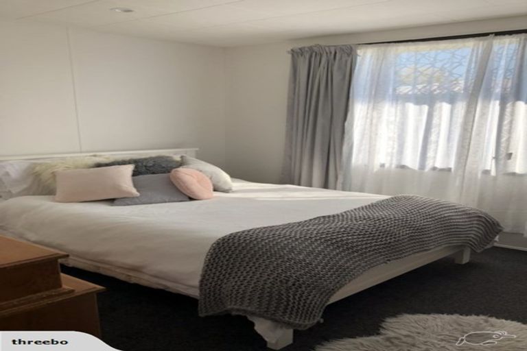 Photo of property in 12a Doncaster Drive, Papamoa Beach, Papamoa, 3118