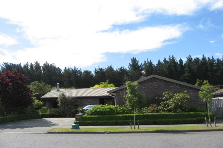 Photo of property in 149 Royal Park Drive, Parklands, Christchurch, 8083