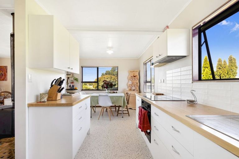 Photo of property in 102 Trewavas Street, Motueka, 7120