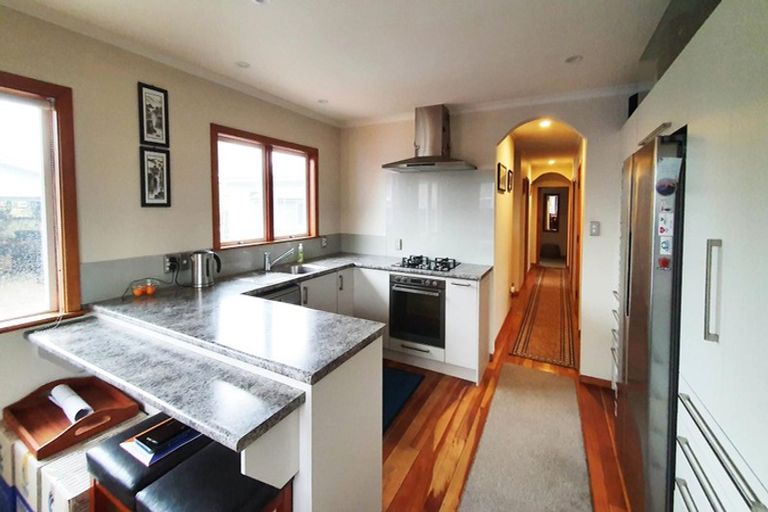 Photo of property in 9 Downing Avenue, Pirimai, Napier, 4112