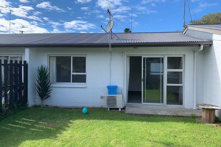 Photo of property in 2/129 Pillans Road, Otumoetai, Tauranga, 3110