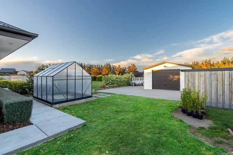 Photo of property in 79 Silver Peaks Drive, West Melton, 7618