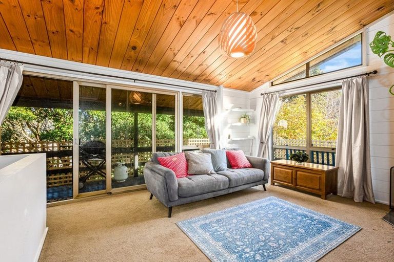 Photo of property in 56 Matai Road, Raumati South, Paraparaumu, 5032