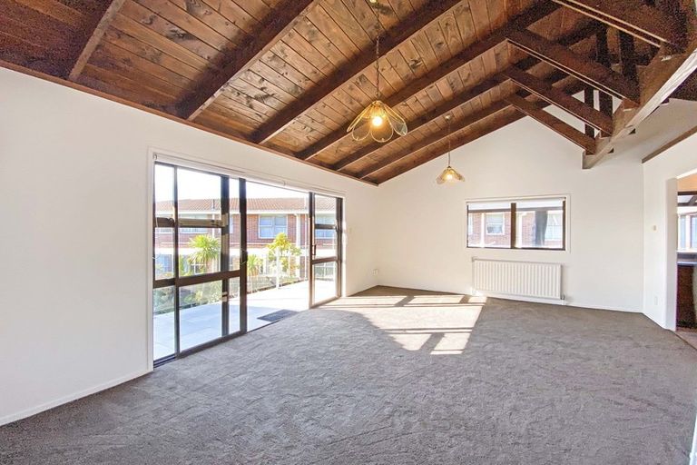 Photo of property in 4/1312 Hinemoa Street, Rotorua, 3010