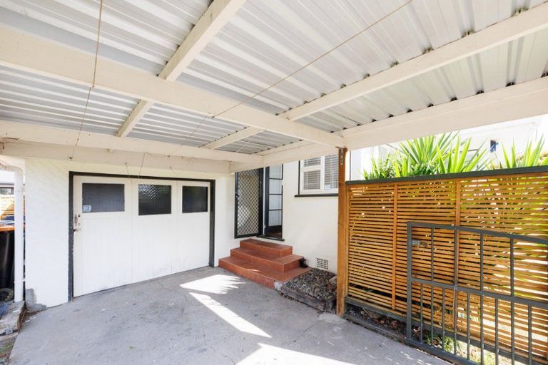 Photo of property in 5 Sheffield Street, Awapuni, Palmerston North, 4412