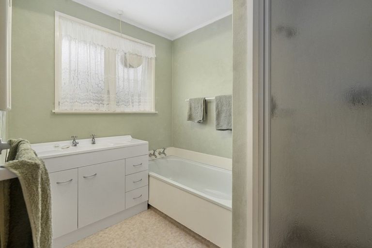 Photo of property in 15 Wyndham Street, Awapuni, Palmerston North, 4412