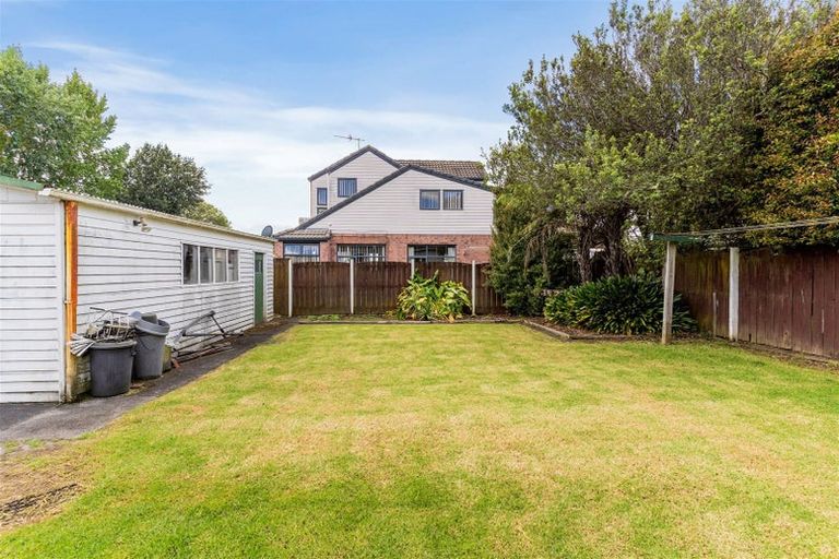 Photo of property in 13 Oakmont Place, Wattle Downs, Auckland, 2103