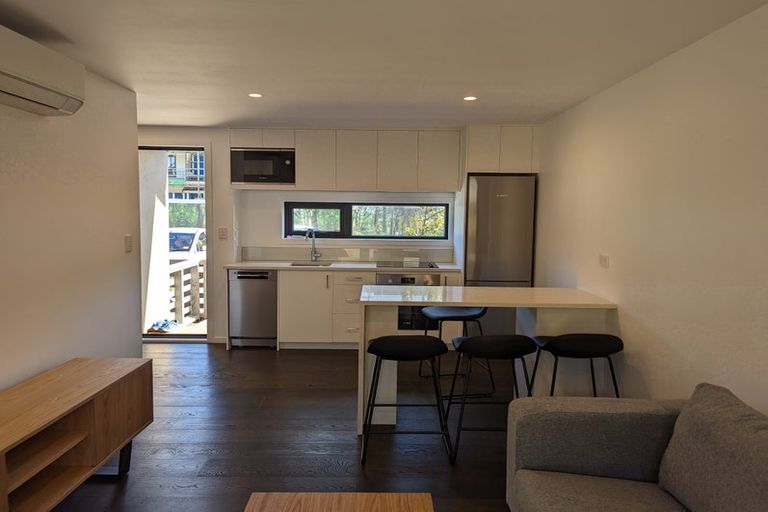 Photo of property in 73 Te Puketoka Lane, Mangere, Auckland, 2022