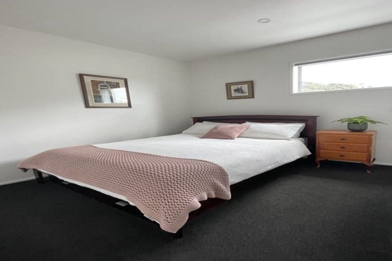 Photo of property in Quantum On Thorndon Quay, 4/163a Thorndon Quay, Pipitea, Wellington, 6011