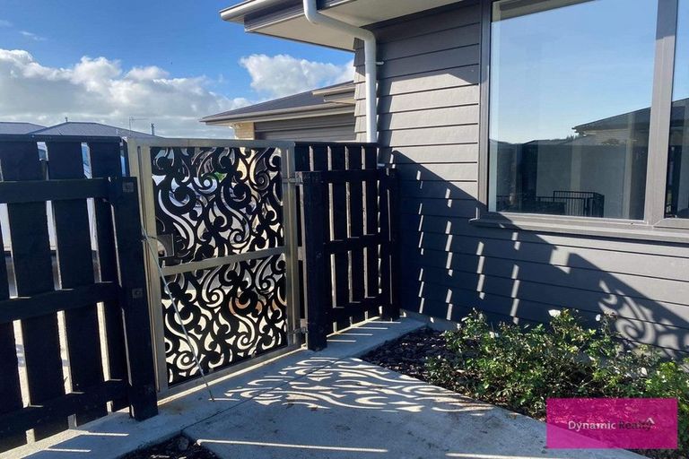 Photo of property in 15 George Street, Bulls, 4818