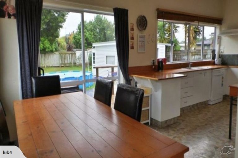 Photo of property in 7 Montgomery Street, Levin, 5510