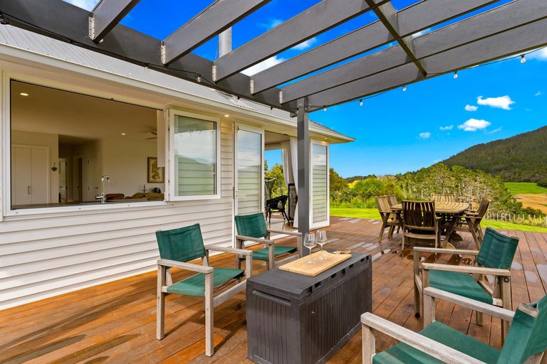 Photo of property in 280c Baldrock Road, Kaiwaka, Maungaturoto, 0587