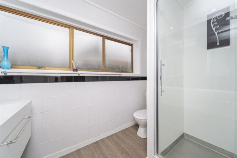 Photo of property in 17a Victoria Street, Hawera, 4610