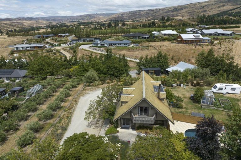 Photo of property in 67 Hall Road, Bannockburn, Cromwell, 9384