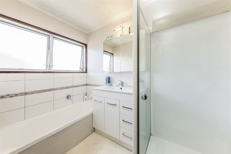 Photo of property in 1/11 Queen Street, Papakura, 2110