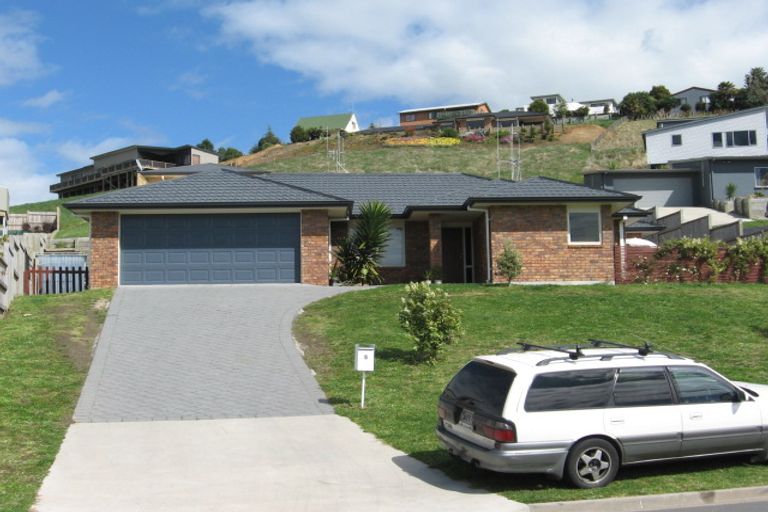Photo of property in 5 Bateleur Close, Welcome Bay, Tauranga, 3112