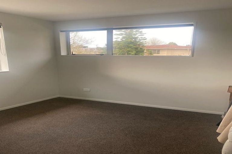 Photo of property in 7a Yeoman Place, Howick, Auckland, 2014