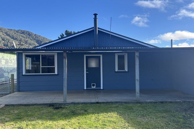 Photo of property in 7 Croft Place, Stillwater, Greymouth, 7805