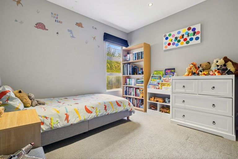 Photo of property in 18 Crabb Fields Lane, Riverhead, 0820