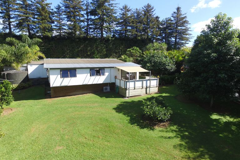 Photo of property in 45 Wiroa Road, Kerikeri, 0293