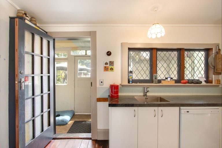 Photo of property in 32 Carnell Street, Napier South, Napier, 4110